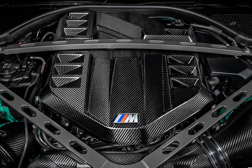 BMW G8X M3/M4/CSL Carbon Engine Cover - Gloss Finish