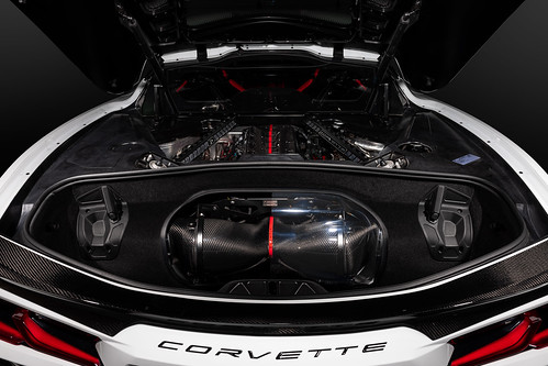 C8 Corvette Stingray Carbon Engine Cover