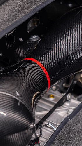 C8 Z06 Coupe Carbon Intake