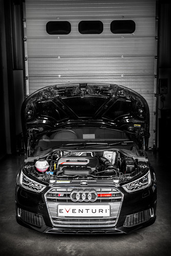 Eventuri - Audi S1 2.0 TFSI Black Carbon intake