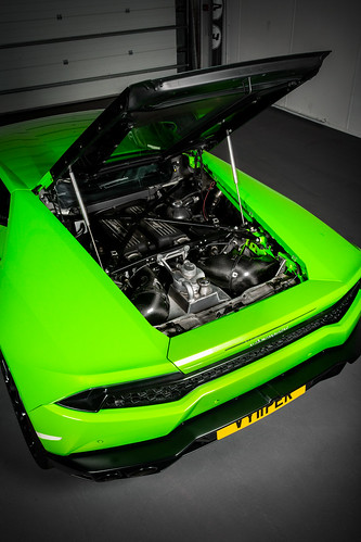 Lamborghini Huracan Carbon Engine Cover Set Matte Finish