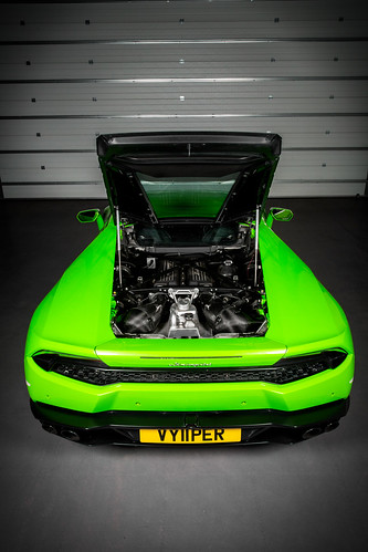 Lamborghini Huracan Carbon Engine Cover Set Matte Finish