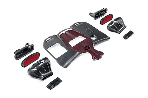 Mercedes G63 carbon intake & Engine Cover