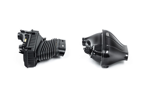 Mercedes G63 carbon intake & Engine Cover