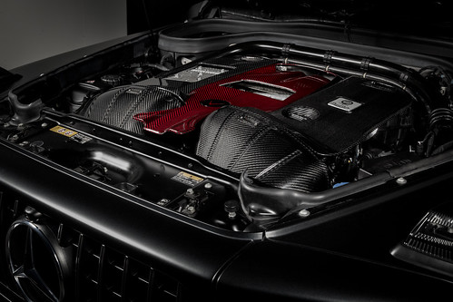 Mercedes G63 carbon intake & Engine Cover