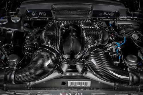 Porsche 991 Turbo Black Carbon intake