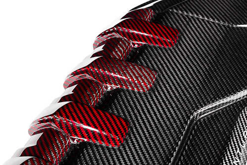 Eventuri - Audi RS3 Gen 2 / TTRS 8S Black and Red Engine Cover