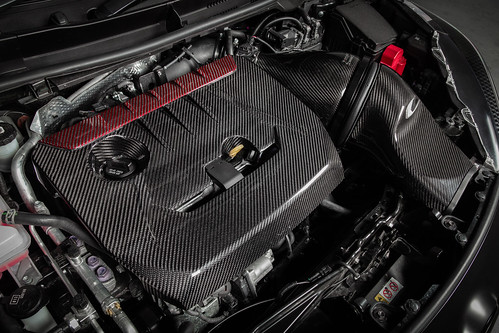 Toyota GR Yaris Carbon Engine Cover - Gloss