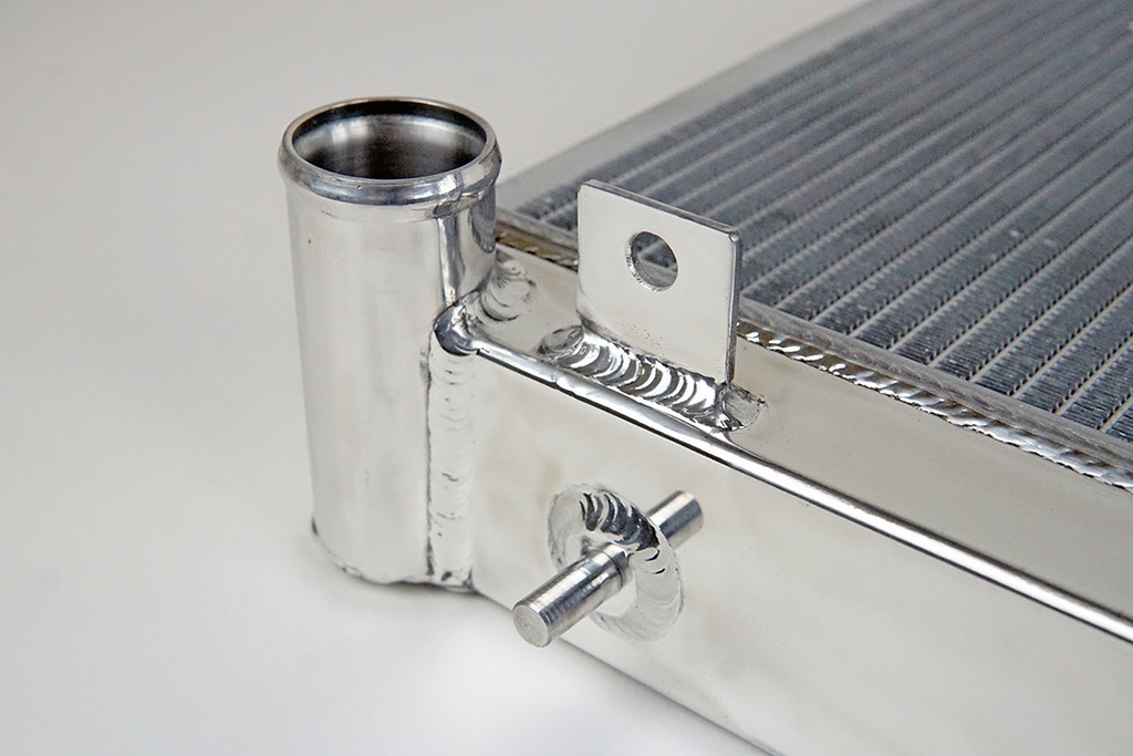 CSF Radiator - 02-07 Subaru Impreza (WRX/STI - w/ filler neck) 04-06 Subaru Baja M.T.