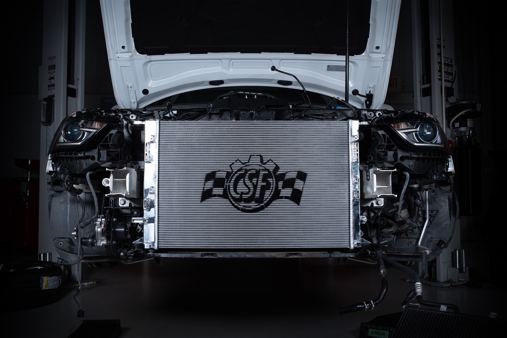 CSF Radiator - Audi (B8) S4/S5 Radiator 10-16 Audi (B8) S4 09-14 Audi (B8) A4 Quattro 10-14 Audi (B8) S5 08-16 Audi (B8) A5 08-14 Audi (B8) A5 Quattro 10-13 Audi A6 16 Audi A6 12-15 Audi A6 Quattro 16 Audi A7 12-15 Audi A7 Quattro 09-17 Audi Q5 14-17 Audi SQ5 15-18 Porsche Macan S/GTS 19-21 Porsche Macan S