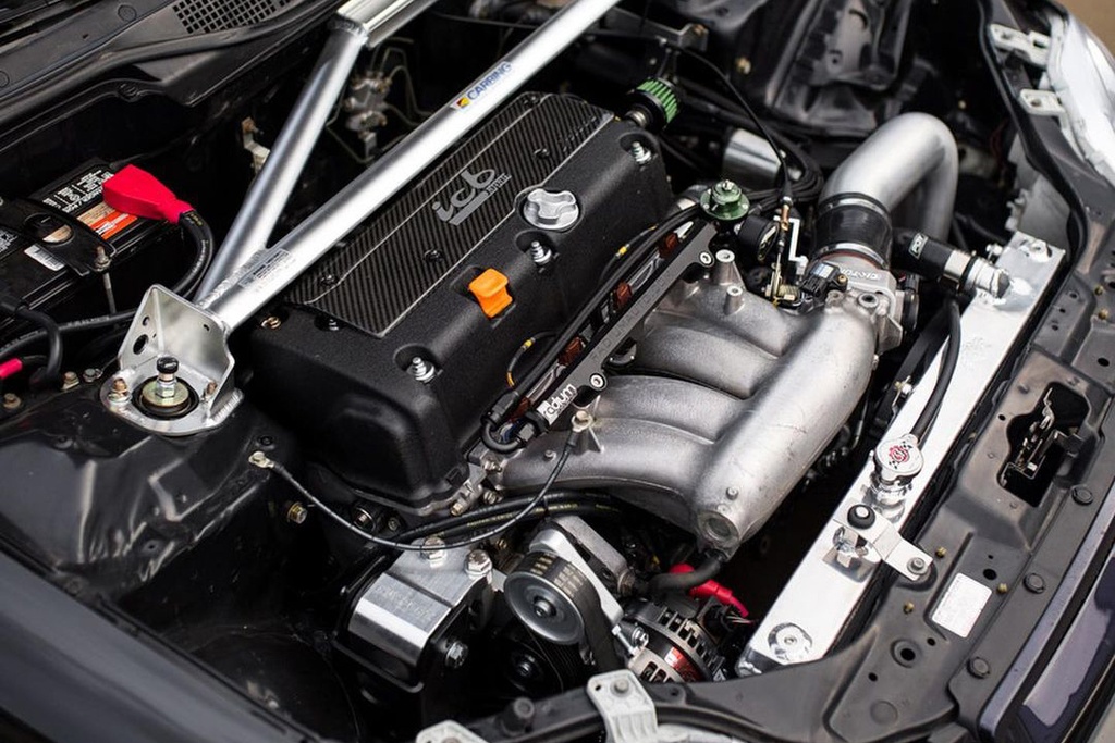 CSF Radiator - 92-00 Honda Civic w/ K-Swap 94-01 Acura Integra w/ K- Swap - W/ Adjustable -16 or slip-on fittings