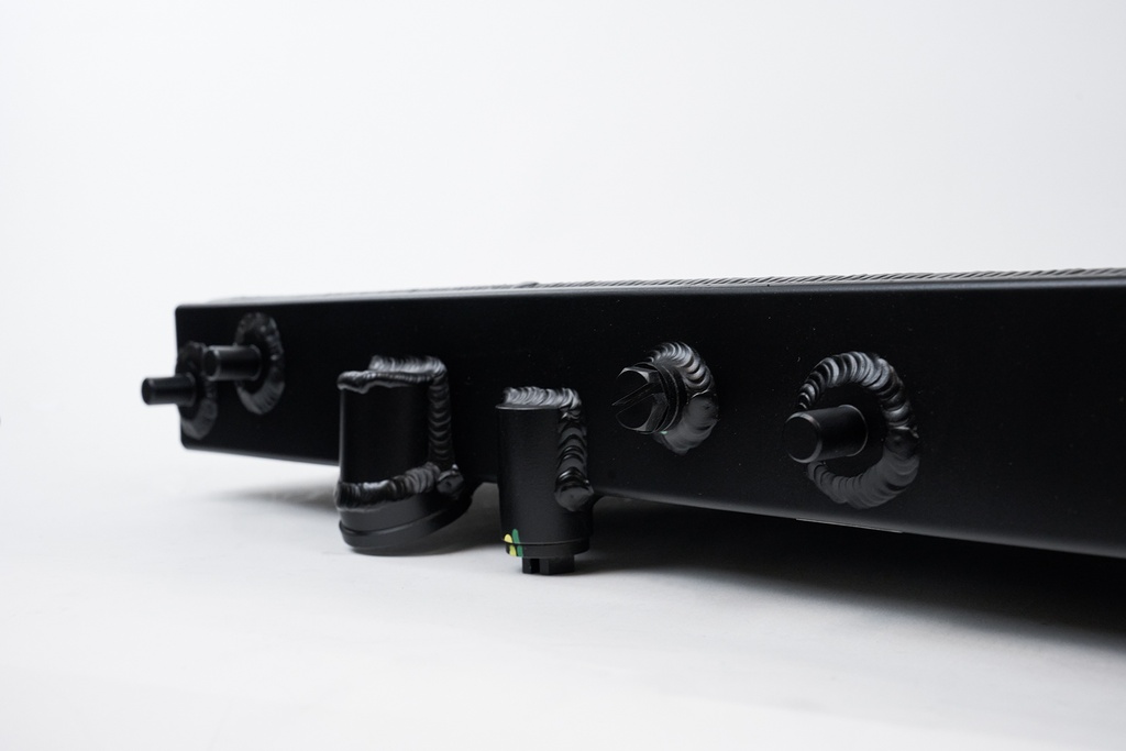 CSF Radiator - 92-00 Honda Civic w/ K-Swap 94-01 Acura Integra w/ K- Swap - W/ Adjustable -16 or slip-on fittings (Black)
