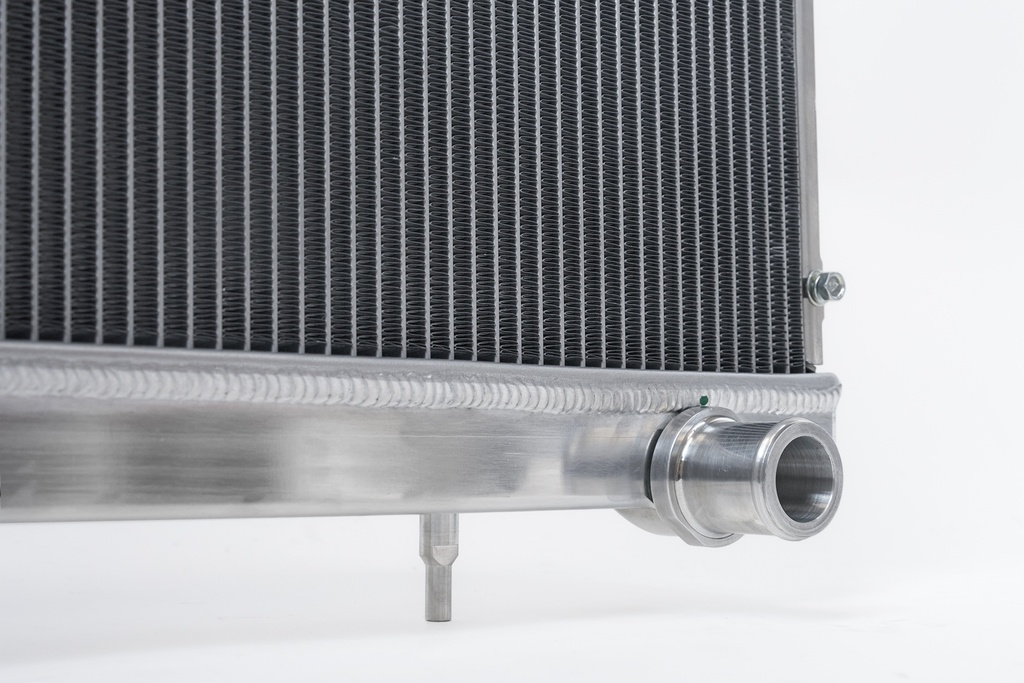 CSF Radiator - Nissan Skyline R32 TopRank Full Billet Radiator 1989-1994 Nissan R32 Skyline GT-R (incl. V-Spec & V-Spec II) 1989-1993 Nissan R32 Skyline GTS / GTS-t / GTS-4 / GTS-25 1989-1993 Nissan R32 Skyline GTE 1989-1993 Nissan R32 Skyline Gxi 1991-1993 Nissan Skyline R32 Autech Version 1990 Nissan Skyline GT-R Nismo