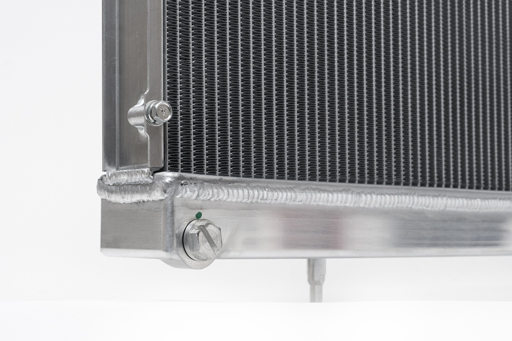 CSF Radiator - Nissan Skyline R32 TopRank Full Billet Radiator 1989-1994 Nissan R32 Skyline GT-R (incl. V-Spec & V-Spec II) 1989-1993 Nissan R32 Skyline GTS / GTS-t / GTS-4 / GTS-25 1989-1993 Nissan R32 Skyline GTE 1989-1993 Nissan R32 Skyline Gxi 1991-1993 Nissan Skyline R32 Autech Version 1990 Nissan Skyline GT-R Nismo