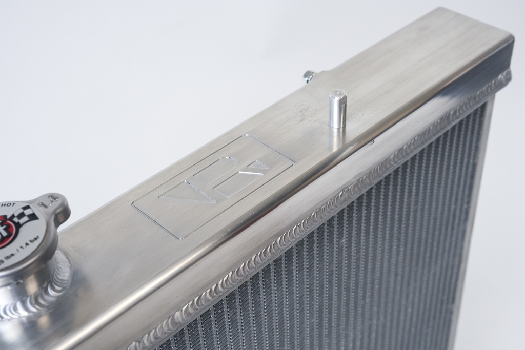 CSF Radiator - Nissan Skyline R32 TopRank Full Billet Radiator 1989-1994 Nissan R32 Skyline GT-R (incl. V-Spec & V-Spec II) 1989-1993 Nissan R32 Skyline GTS / GTS-t / GTS-4 / GTS-25 1989-1993 Nissan R32 Skyline GTE 1989-1993 Nissan R32 Skyline Gxi 1991-1993 Nissan Skyline R32 Autech Version 1990 Nissan Skyline GT-R Nismo