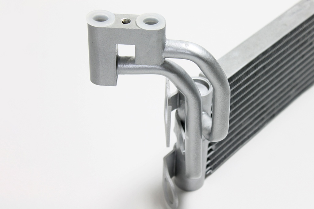 CSF - BMW E9X M3 race-spec DCT/6speed Transmission oil cooler BMW E90 engine oil cooler, 1 series M engine oil cooler, E82 135i engine oil cooler