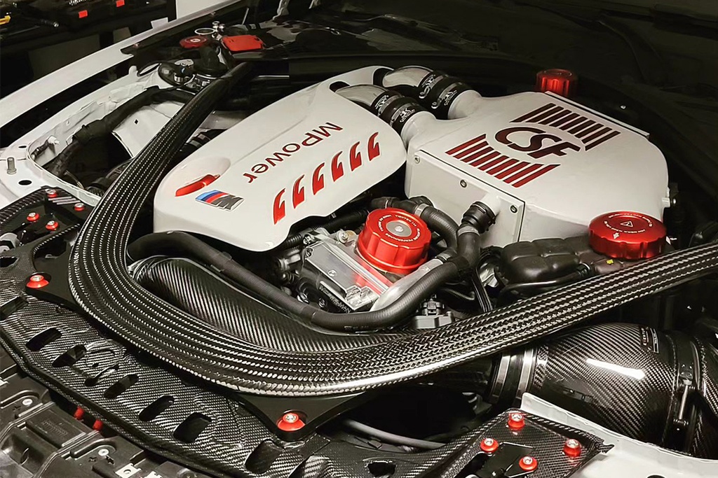 CSF - BMW F8X M3/M4/M2C - Top Mount Charge-Air-Cooler in Raw finish