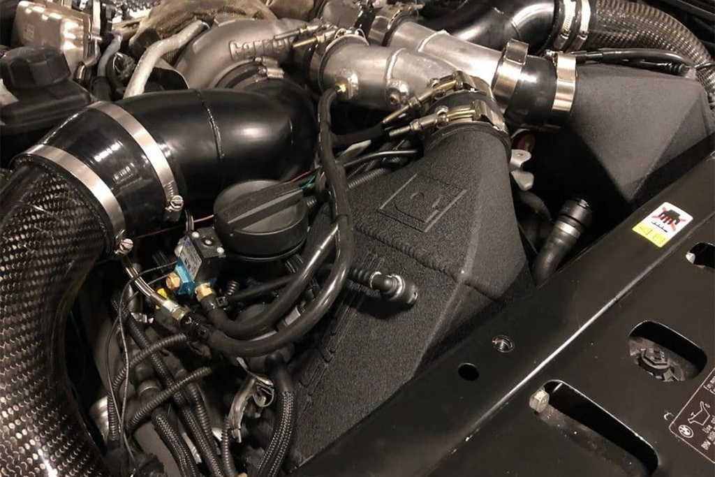 CSF - BMW F1X M5 & M6 - Twin Charge-Air-Cooler set in crinkle black finish