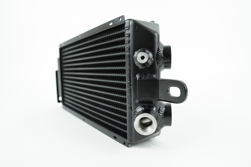 PORSCHE 911 / 930 Oil Cooler (Right Front) OEM+ performance w/ high-flow fittings 84-89 Direct Fit 65-83 Retrofit capable OEM # interchange: 930 207 053 02 / 930 207 053 04