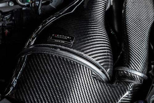 Eventuri - Audi B9 RS5/RS4 Black Carbon intake with secondary duct