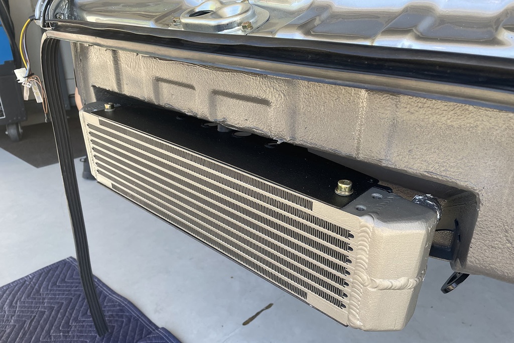 Universal Dual-Pass Oil Cooler w/ Direct Fitment for Porsche 911 Center Front Oil Cooler (’73 RS Style) – M22 x 1.5 Connections – 22”L x 4.75”H x 2.16”W
