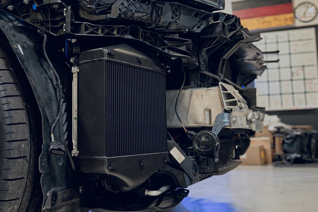 Twin Intercooler Set (Black) 2019+ Lamborghini Urus 2020+ Audi SQ8 2020+ Audi SQ8 2020+ Audi SQ7 2019+ Porsche Cayenne GTS / Turbo / Turbo S / Turbo GT