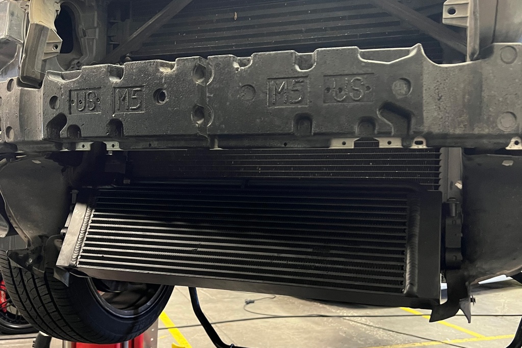 BMW E6X M5/M6 Race-Spec Oil Cooler
