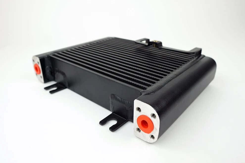 CSF - 08+ Nissan GT-R (R35) Engine Oil Cooler