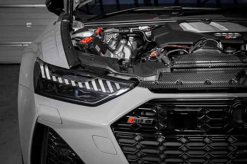 Eventuri - Audi C8 RS6 RS7 Black Carbon intake Gloss