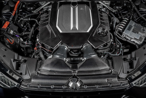 Eventuri - Audi C8 RS6 RS7 Black Carbon Engine Cover Gloss