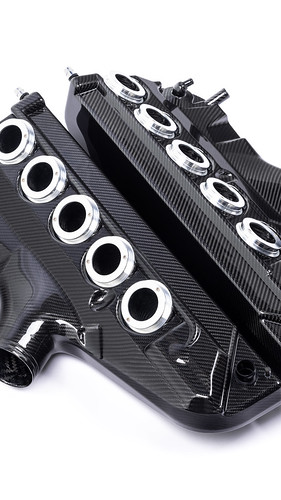 BMW E6X M5/M6 Carbon Plenum Gloss