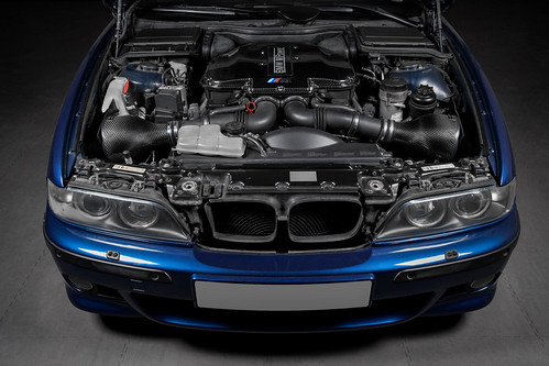 BMW S62 V8 Carbon Plenum Lid for E39 M5 and Z8
