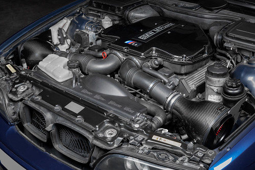 BMW S62 V8 Carbon Plenum Lid for E39 M5 and Z8