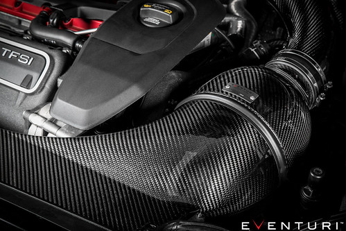 Eventuri - Audi 8V RS3 RHD Full Black Carbon intake Gen 1