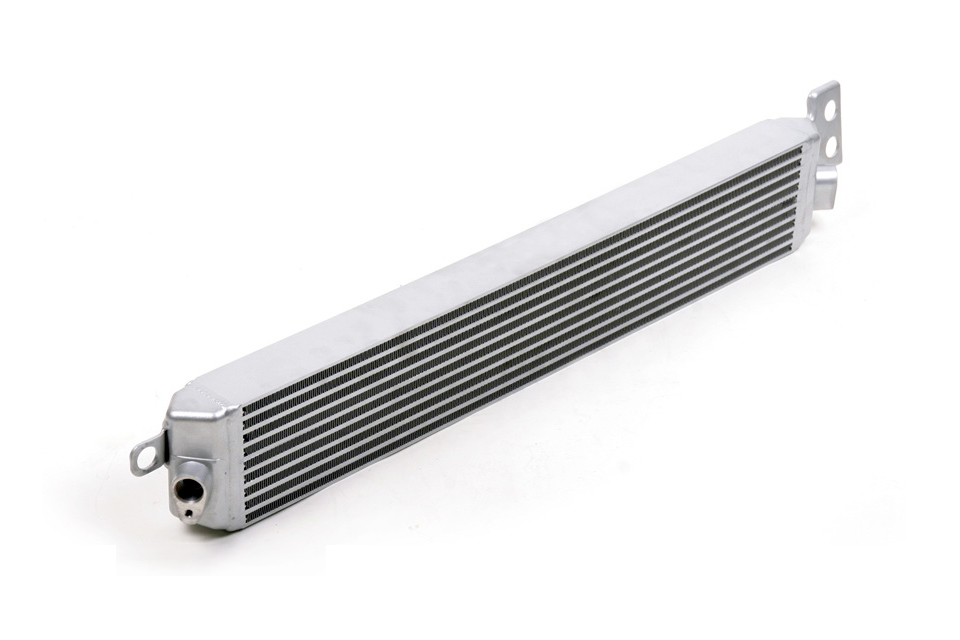 CSF - BMW E9X M3 race-spec oil cooler