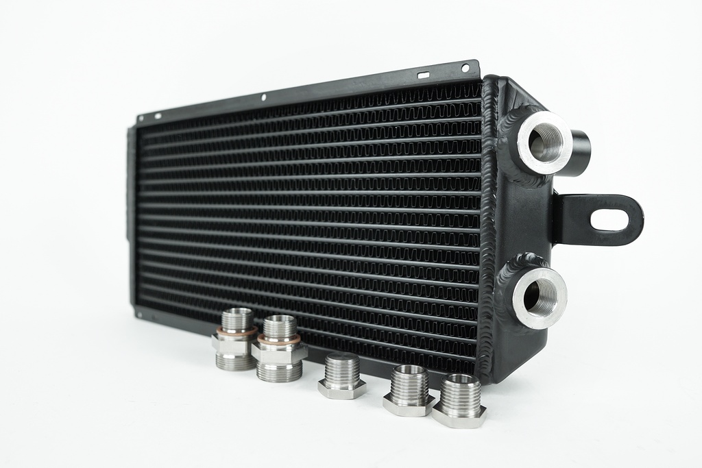 PORSCHE 911 / 930 Oil Cooler (Right Front) OEM+ performance w/ high-flow fittings 84-89 Direct Fit 65-83 Retrofit capable OEM # interchange: 930 207 053 02 / 930 207 053 04